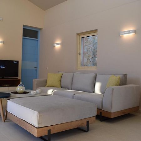 Three Stars Luxury Villas モライティカ エクステリア 写真