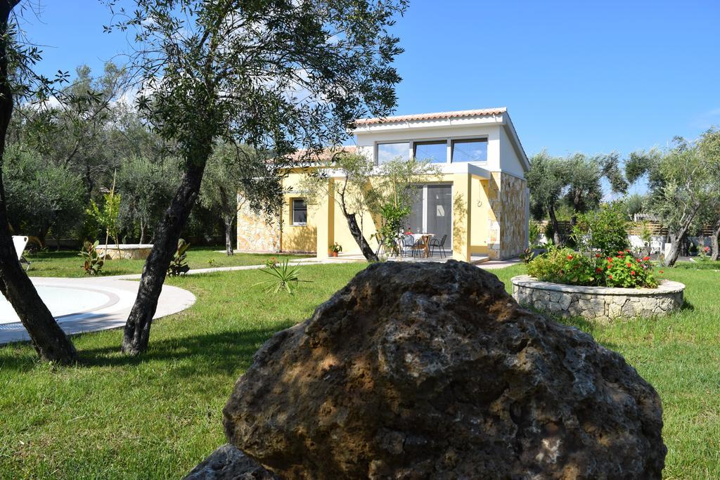 Three Stars Luxury Villas モライティカ エクステリア 写真