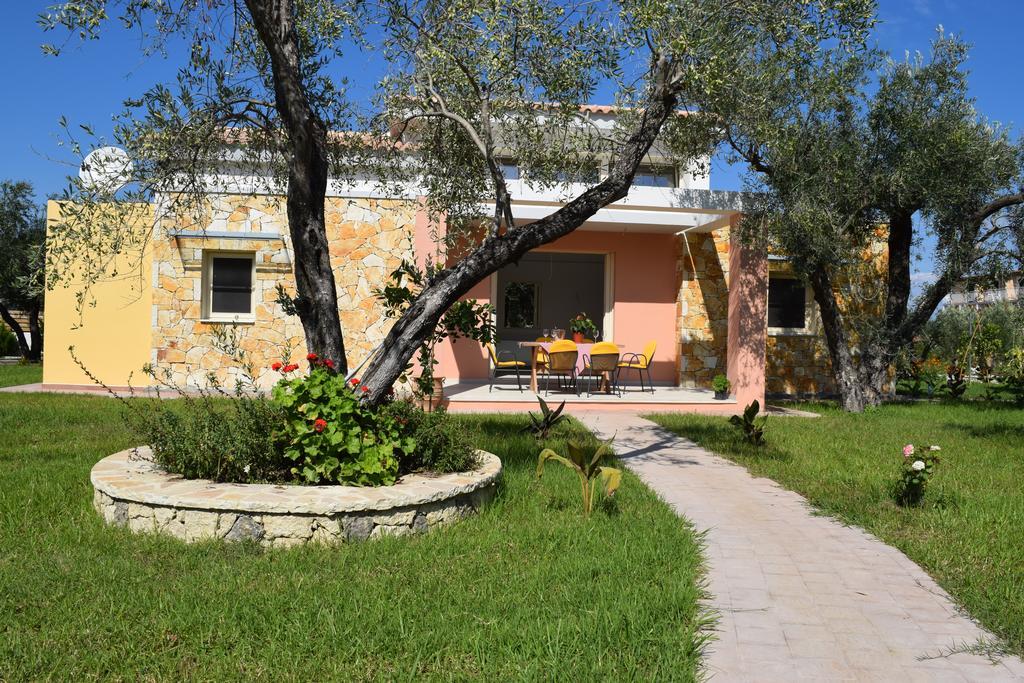 Three Stars Luxury Villas モライティカ エクステリア 写真