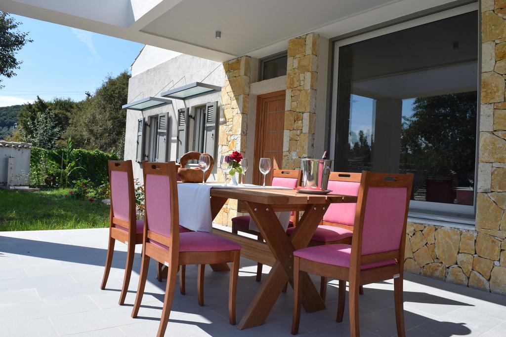 Three Stars Luxury Villas モライティカ エクステリア 写真