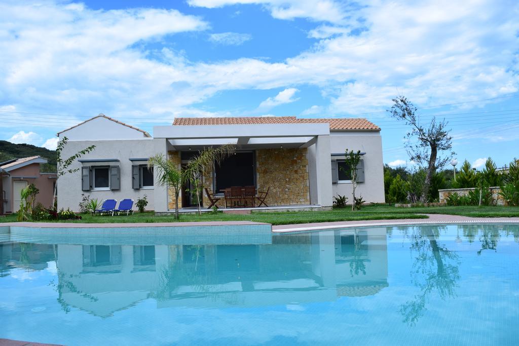 Three Stars Luxury Villas モライティカ エクステリア 写真