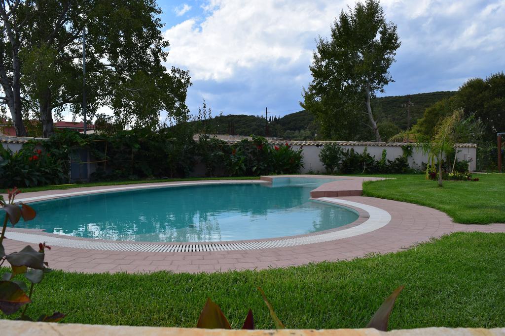 Three Stars Luxury Villas モライティカ エクステリア 写真