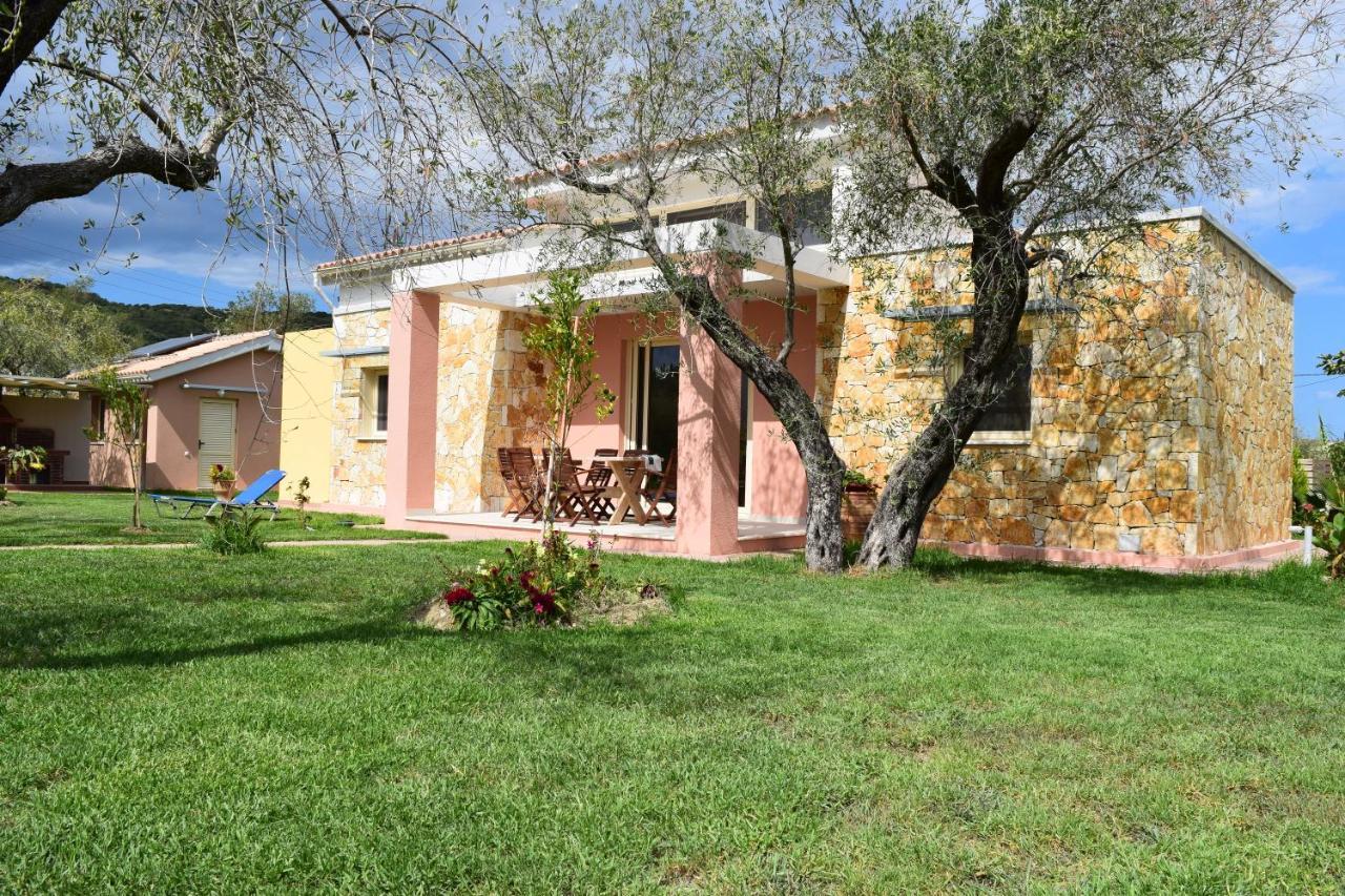 Three Stars Luxury Villas モライティカ エクステリア 写真